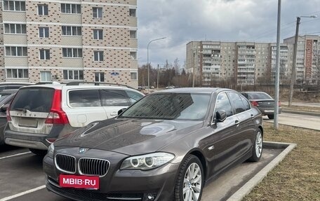 BMW 5 серия, 2012 год, 2 250 000 рублей, 1 фотография