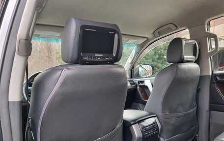 Toyota Land Cruiser Prado 150 рестайлинг 2, 2010 год, 2 750 000 рублей, 7 фотография