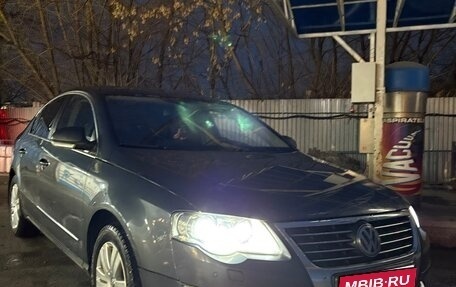 Volkswagen Passat B6, 2010 год, 640 000 рублей, 2 фотография