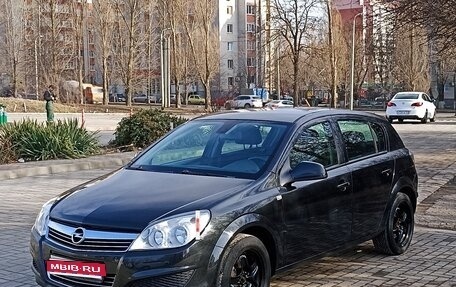 Opel Astra H, 2013 год, 770 000 рублей, 1 фотография