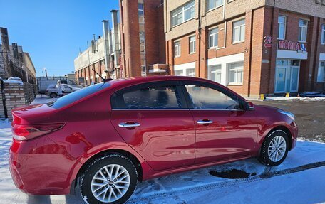 KIA Rio IV, 2017 год, 1 300 000 рублей, 4 фотография
