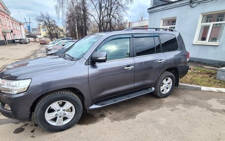 Toyota Land Cruiser 200, 2016 год, 5 700 000 рублей, 2 фотография