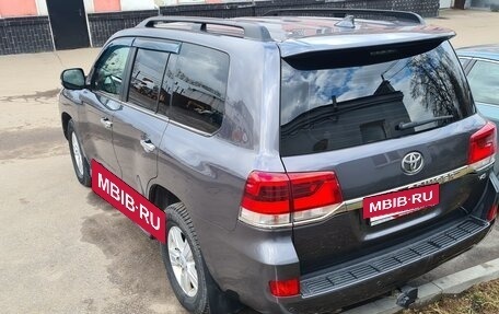 Toyota Land Cruiser 200, 2016 год, 5 700 000 рублей, 3 фотография