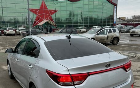 KIA Rio IV, 2017 год, 930 000 рублей, 3 фотография