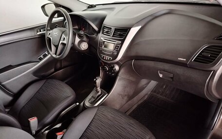 Hyundai Solaris II рестайлинг, 2016 год, 1 229 000 рублей, 13 фотография