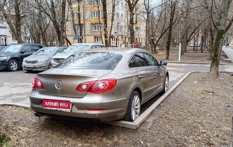 Volkswagen Passat B7, 2011 год, 799 999 рублей, 2 фотография