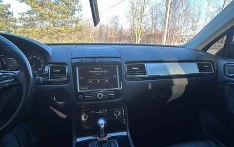 Volkswagen Touareg III, 2010 год, 2 100 000 рублей, 13 фотография