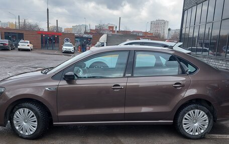 Volkswagen Polo VI (EU Market), 2017 год, 1 290 000 рублей, 2 фотография