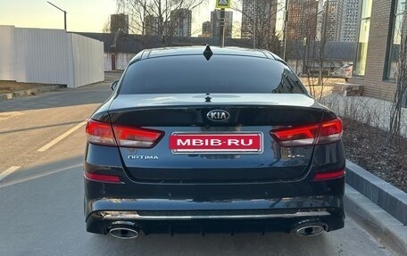 KIA Optima IV, 2018 год, 2 100 000 рублей, 10 фотография