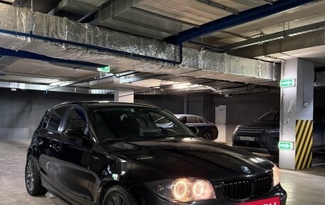 BMW 1 серия, 2009 год, 1 150 000 рублей, 2 фотография