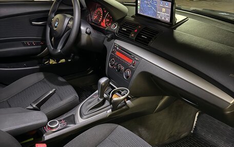 BMW 1 серия, 2009 год, 1 150 000 рублей, 17 фотография