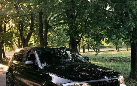 BMW 1 серия, 2009 год, 1 150 000 рублей, 23 фотография