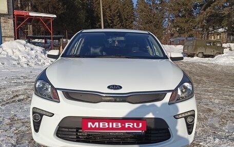 KIA Rio IV, 2017 год, 1 350 000 рублей, 7 фотография