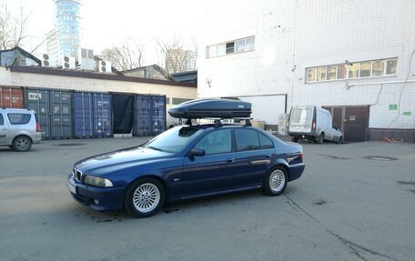 BMW 5 серия, 2001 год, 650 000 рублей, 3 фотография