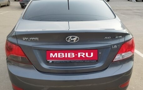 Hyundai Solaris II рестайлинг, 2011 год, 480 000 рублей, 4 фотография