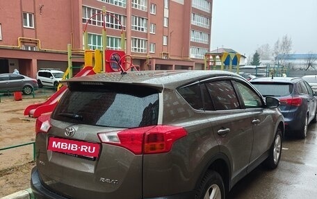 Toyota RAV4, 2013 год, 1 760 000 рублей, 4 фотография