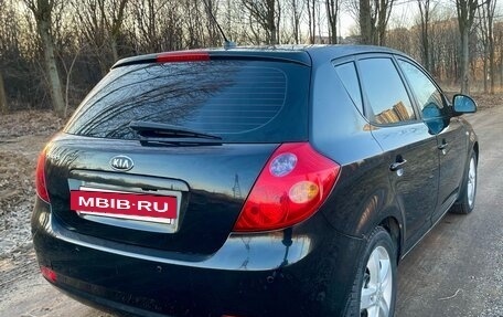 KIA cee'd I рестайлинг, 2009 год, 850 000 рублей, 4 фотография