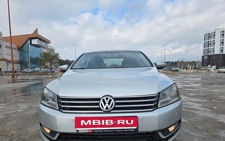 Volkswagen Passat B7, 2011 год, 820 000 рублей, 2 фотография