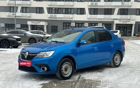 Renault Logan II, 2018 год, 710 000 рублей, 2 фотография