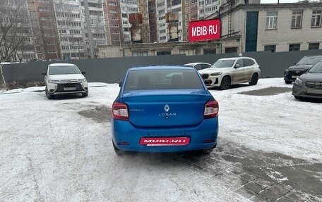 Renault Logan II, 2018 год, 710 000 рублей, 3 фотография