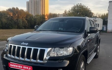 Jeep Grand Cherokee, 2012 год, 1 850 000 рублей, 26 фотография