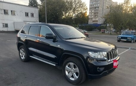 Jeep Grand Cherokee, 2012 год, 1 850 000 рублей, 29 фотография