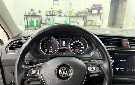 Volkswagen Tiguan II, 2019 год, 3 600 000 рублей, 19 фотография