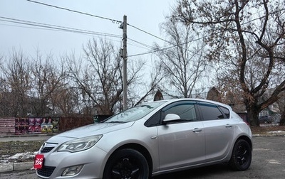 Opel Astra J, 2010 год, 599 000 рублей, 1 фотография