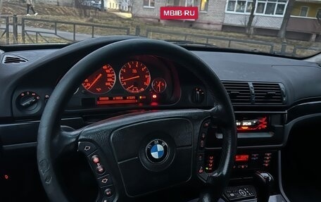 BMW 5 серия, 2003 год, 1 100 000 рублей, 7 фотография