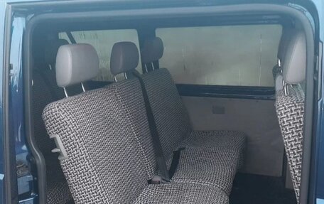 Volkswagen Caravelle T5, 2008 год, 1 350 000 рублей, 7 фотография