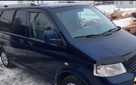 Volkswagen Caravelle T5, 2008 год, 1 350 000 рублей, 3 фотография