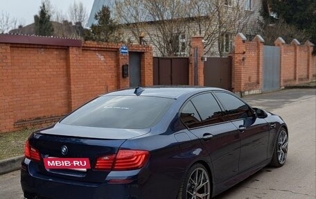 BMW 5 серия, 2016 год, 2 950 000 рублей, 4 фотография