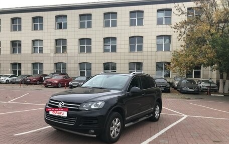 Volkswagen Touareg III, 2010 год, 1 700 000 рублей, 2 фотография