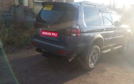 Mitsubishi Pajero Sport II рестайлинг, 2005 год, 950 000 рублей, 2 фотография