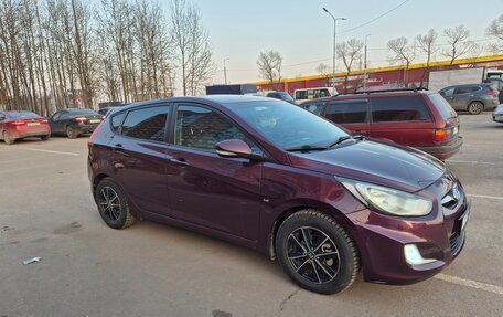 Hyundai Solaris II рестайлинг, 2012 год, 1 400 000 рублей, 7 фотография