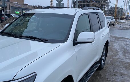 Toyota Land Cruiser Prado 150 рестайлинг 2, 2019 год, 5 550 000 рублей, 7 фотография