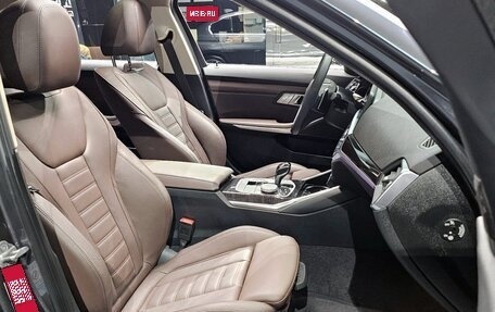 BMW 3 серия, 2021 год, 3 320 000 рублей, 10 фотография