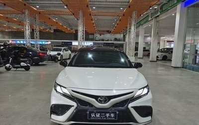 Toyota Camry, 2021 год, 2 360 000 рублей, 1 фотография