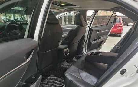 Toyota Camry, 2021 год, 2 360 000 рублей, 16 фотография
