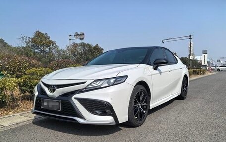 Toyota Camry, 2021 год, 2 520 000 рублей, 2 фотография
