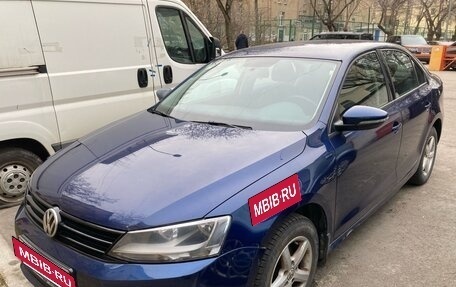 Volkswagen Jetta VI, 2016 год, 1 100 000 рублей, 6 фотография
