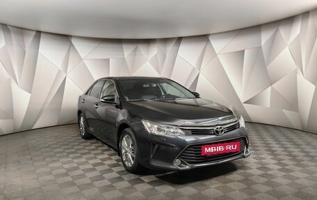 Toyota Camry, 2017 год, 2 445 000 рублей, 3 фотография