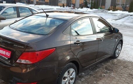 Hyundai Solaris II рестайлинг, 2015 год, 970 000 рублей, 5 фотография