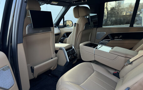 Land Rover Range Rover IV рестайлинг, 2024 год, 22 500 000 рублей, 21 фотография