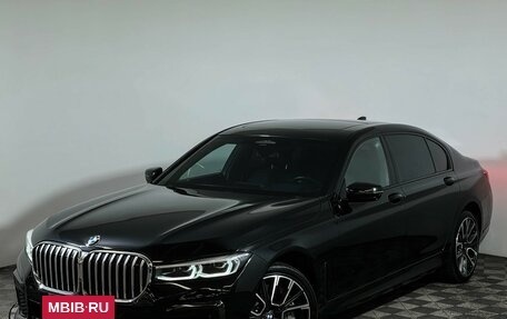 BMW 7 серия, 2019 год, 5 800 000 рублей, 34 фотография