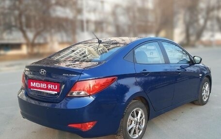 Hyundai Solaris II рестайлинг, 2015 год, 1 150 000 рублей, 5 фотография