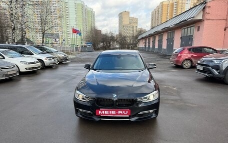 BMW 3 серия, 2014 год, 1 350 000 рублей, 2 фотография