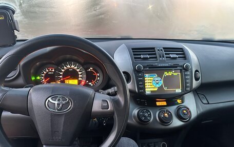 Toyota RAV4, 2010 год, 1 600 000 рублей, 11 фотография