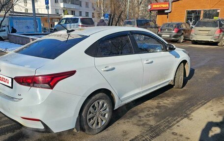 Hyundai Solaris II рестайлинг, 2019 год, 1 050 000 рублей, 2 фотография