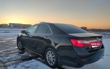 Toyota Camry, 2012 год, 1 600 000 рублей, 7 фотография